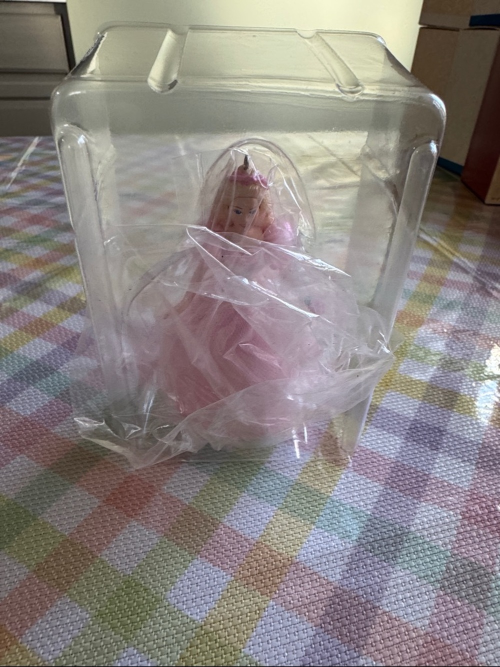 Springtime Barbie - Picture 8 of 8